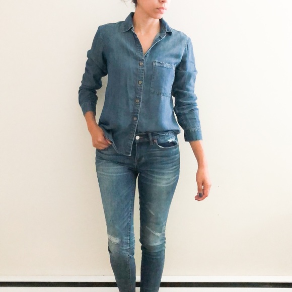 Anthropologie Tops - Cloth & Stone chambray button up 224